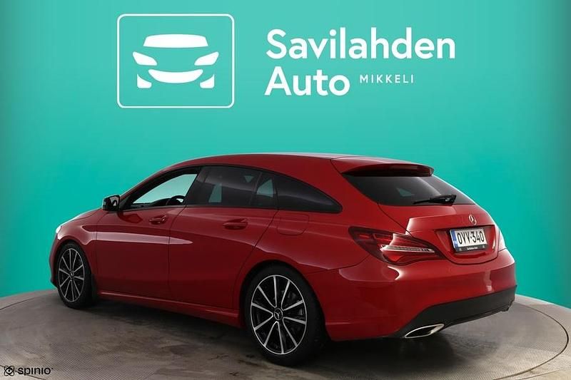 Käytetty Mercedes CLA180 Edition 122 HP (89 kW) 2017 Punainen Sedan