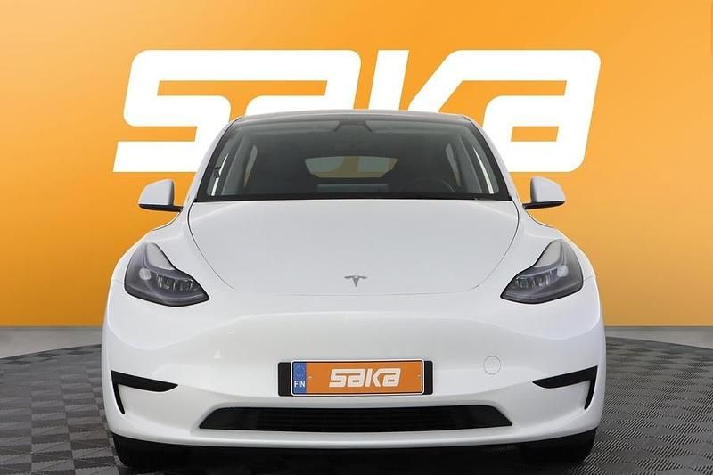 Käytetty Tesla Model Y RWD 219 kW (299 HP) 2023 Katumaasturi