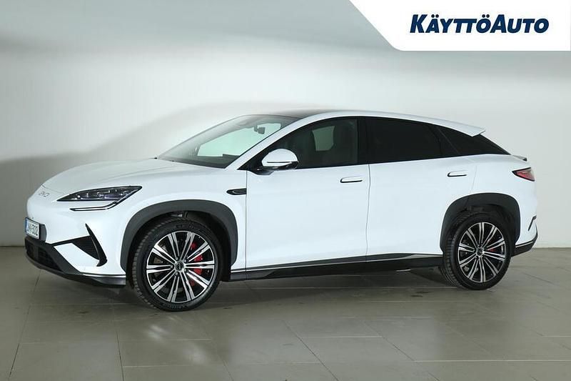 Käytetty BYD Sealion 7 389 kW (530 HP) 2025 Valkoinen Katumaasturi