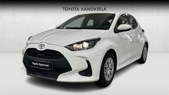 Käytetty Toyota Yaris Life 72 HP (52 kW) 2021 Valkoinen Viistoperä