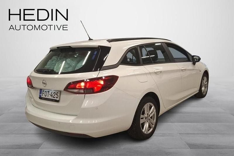 Käytetty Opel Astra 146 HP (107 kW) 2021 Valkoinen Farmari