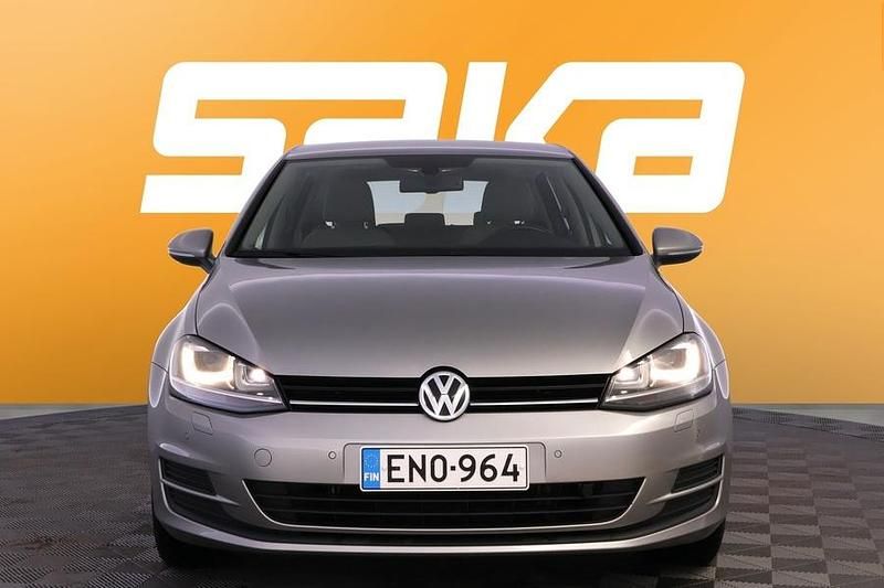 Käytetty VW Golf VII Comfortline 122 HP (89 kW) 2015 Viistoperä