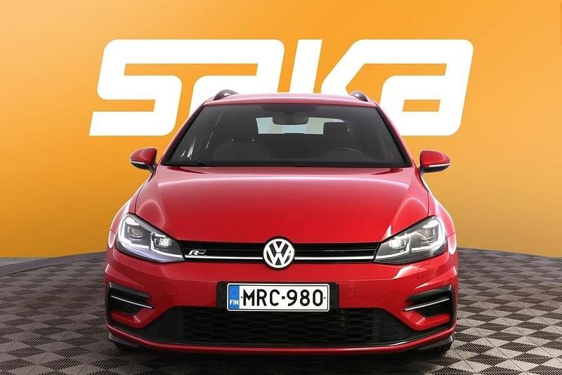 Käytetty VW Golf VII R-line 150 HP (110 kW) 2019 Farmari