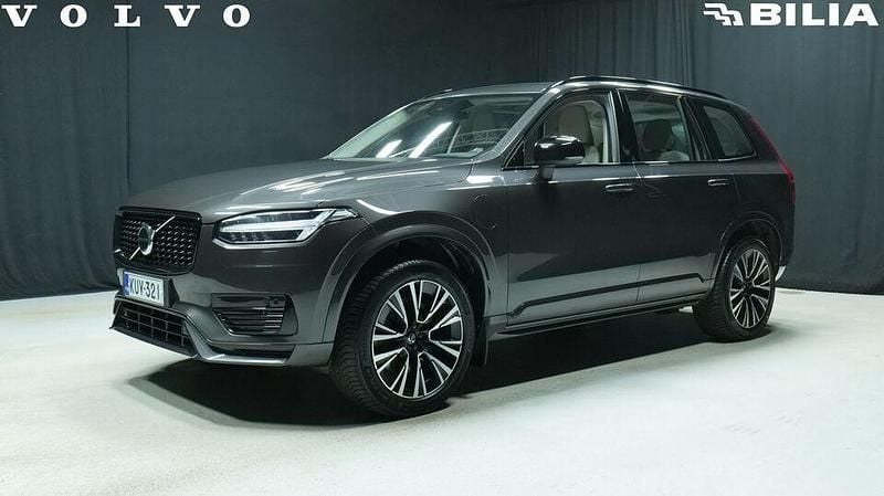 Harmaa Käytetty 2023 Volvo XC90 Performance Katumaasturi | 57 200 € (Kallis) - Kuva 1/3