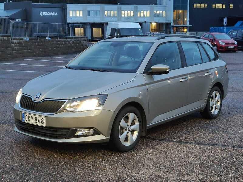 Käytetty 2016 Skoda Fabia Ambition Farmari | 9 990 € (Perustarjous) - Kuva 1/3