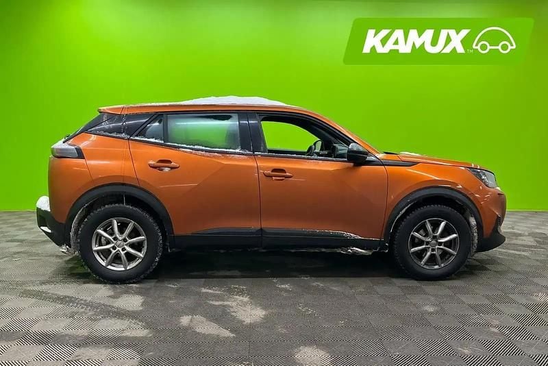 Käytetty Peugeot 2008 131 HP (96 kW) 2023 Oranssi Katumaasturi