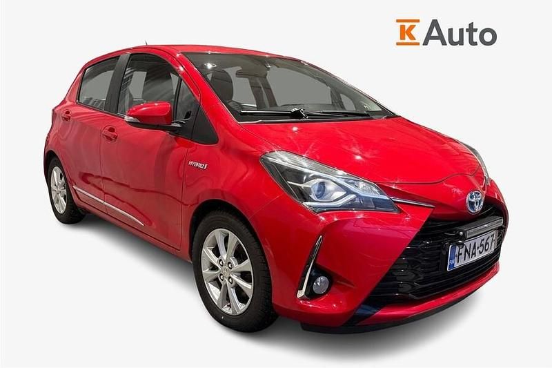 Käytetty Toyota Yaris Hybrid Edition 73 HP (53 kW) 2018 Viistoperä