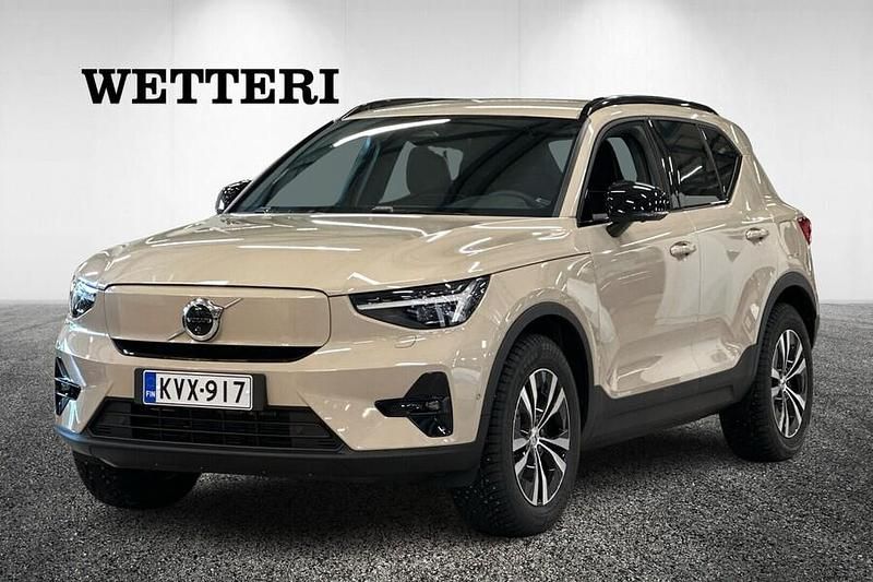 Käytetty Volvo EX40 Plus 300 kW (408 HP) 2025 Katumaasturi