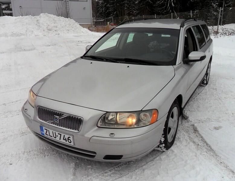 Käytetty Volvo V70 163 HP (119 kW) 2007 Farmari