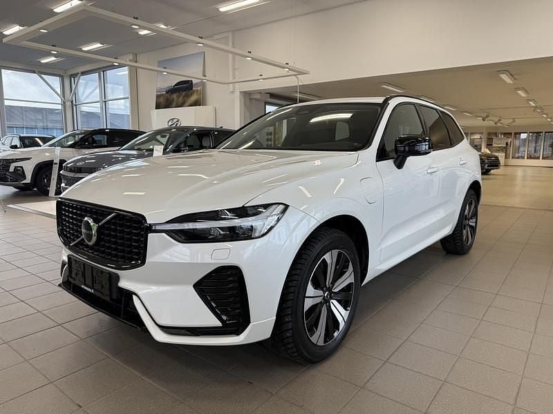 Käytetty 2024 Volvo XC60 Performance Katumaasturi | 56 900 € (Hieman kallis) - Kuva 1/4