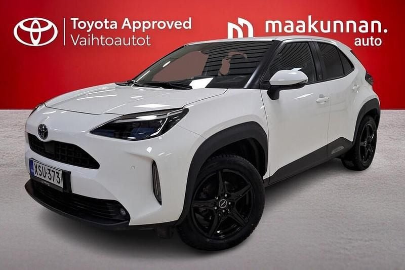Käytetty Toyota Yaris Cross Active 91 HP (66 kW) 2022 Valkoinen Katumaasturi