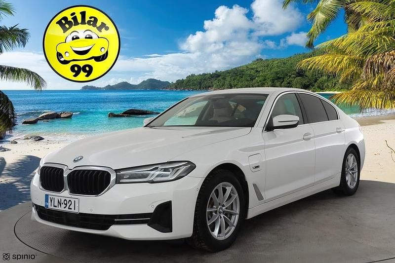 Käytetty 2022 BMW 530e Comfort Edition Sedan | 31 900 € (Hyvä tarjous) - Kuva 1/3