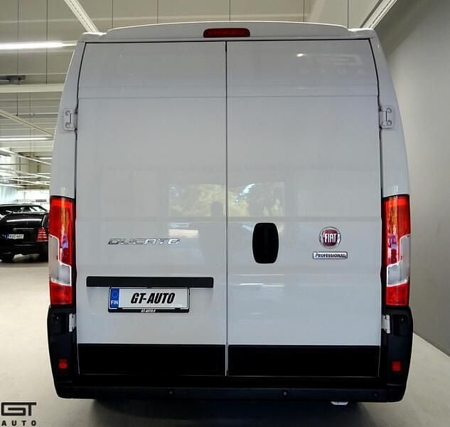 Käytetty Fiat Ducato 120 HP (88 kW) 2020 Van