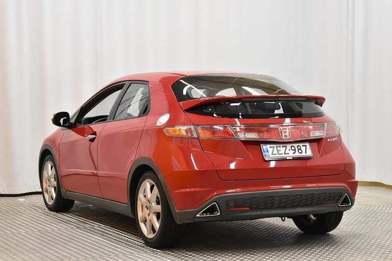 Käytetty Honda Civic Sport 140 HP (102 kW) 2008 Viistoperä