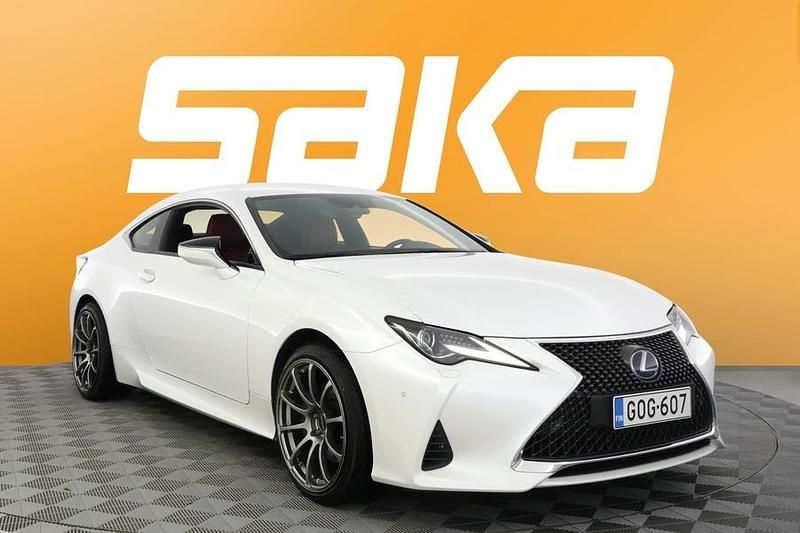 Käytetty 2020 Lexus RC300h Executive Line Coupe - kaksiovinen | 33 900 € - Kuva 1/3