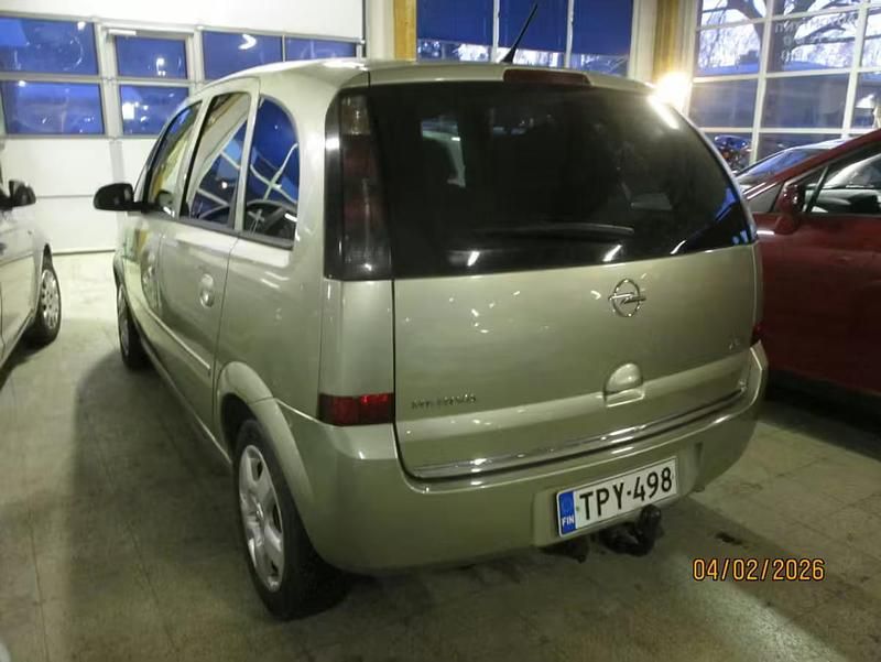 Käytetty Opel Meriva 101 HP (74 kW) 2008 Ruskea Tila-auto