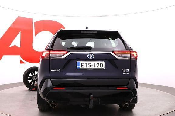 Käytetty Toyota RAV4 Active 302 HP (222 kW) 2021 Sininen Katumaasturi