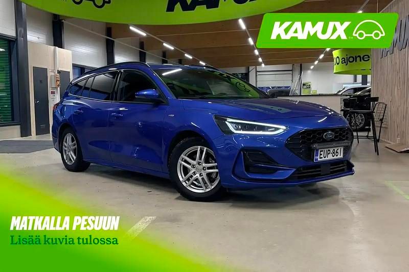 Sininen Käytetty 2024 Ford Focus ST-Line Farmari | 22 490 € (Perustarjous) - Kuva 1/4