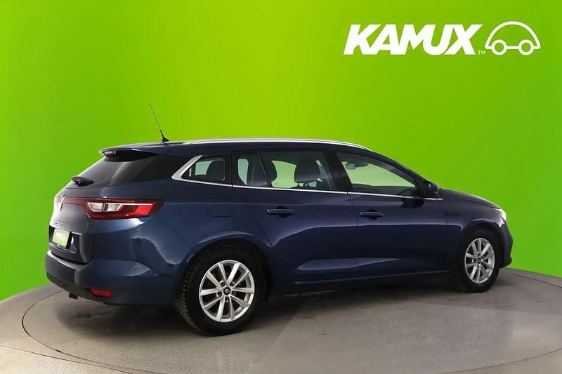 Käytetty Renault Mégane GrandTour Zen 132 HP (97 kW) 2017 Sininen Farmari