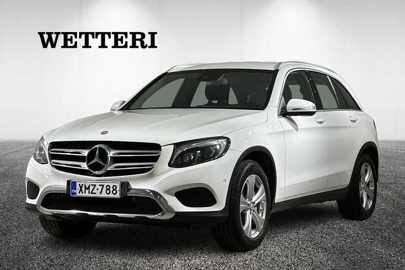 Valkoinen Käytetty 2016 Mercedes GLC250 Business Katumaasturi | 20 900 € (Hieman kallis) - Kuva 1/4