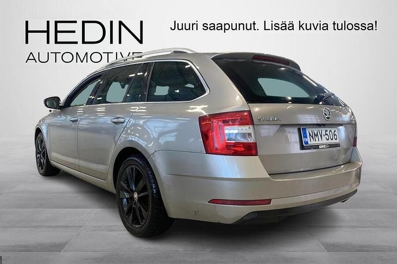 Käytetty Skoda Octavia Style 150 HP (110 kW) 2018 Ruskea Farmari
