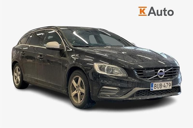 Käytetty Volvo V60 R-Design 190 HP (139 kW) 2017 Farmari