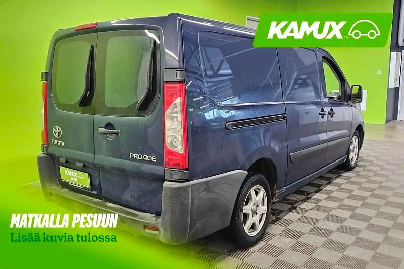 Käytetty Toyota Proace Comfort 128 HP (94 kW) 2014 Sininen Tila-auto