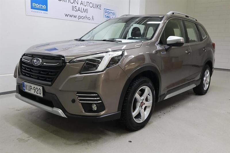 Käytetty 2023 Subaru Forester Katumaasturi | 36 900 € (Kallis) - Kuva 1/4