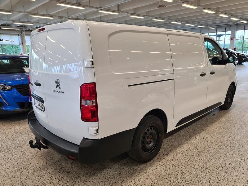 Käytetty Peugeot Expert 196 HP (144 kW) 2022 Valkoinen Van
