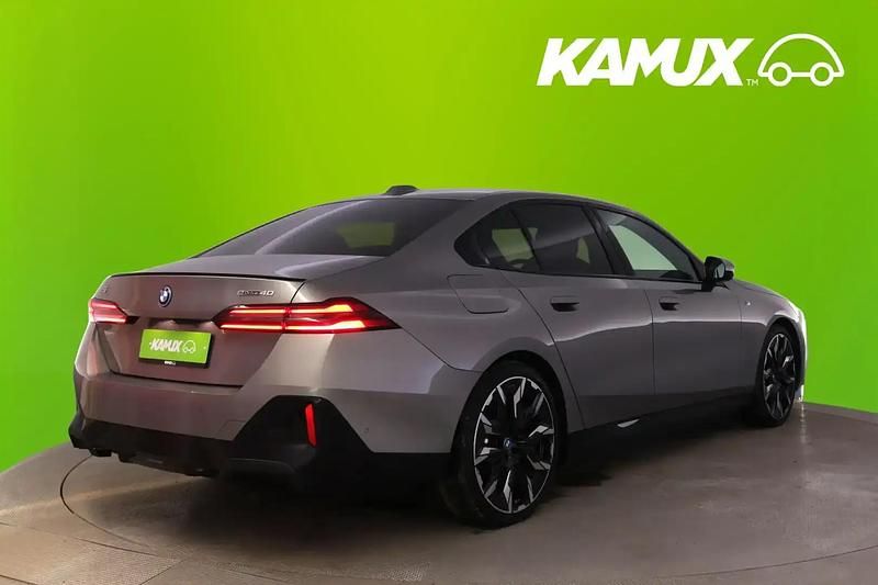 Käytetty BMW i5 M Sport 250 kW (340 HP) 2025 Hopea / harmaa Sedan