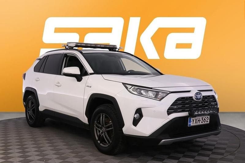 Käytetty Toyota RAV4 Hybrid Business Edition 222 HP (163 kW) 2020 Katumaasturi