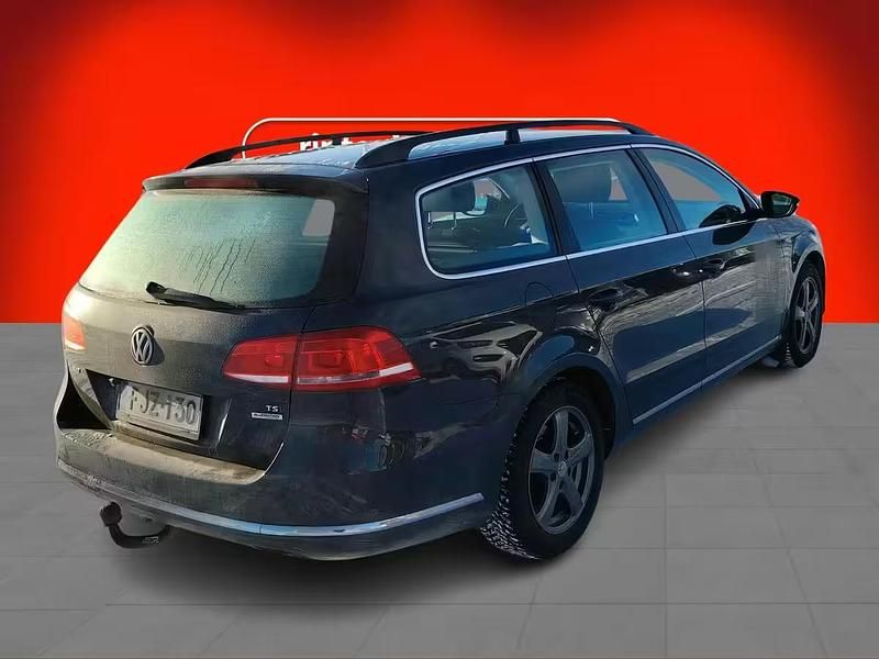 Käytetty VW Passat Comfortline 122 HP (89 kW) 2011