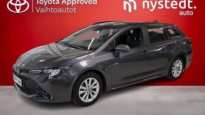 Harmaa Käytetty 2024 Toyota Corolla Active Farmari | 27 990 € (Perustarjous) - Kuva 1/4