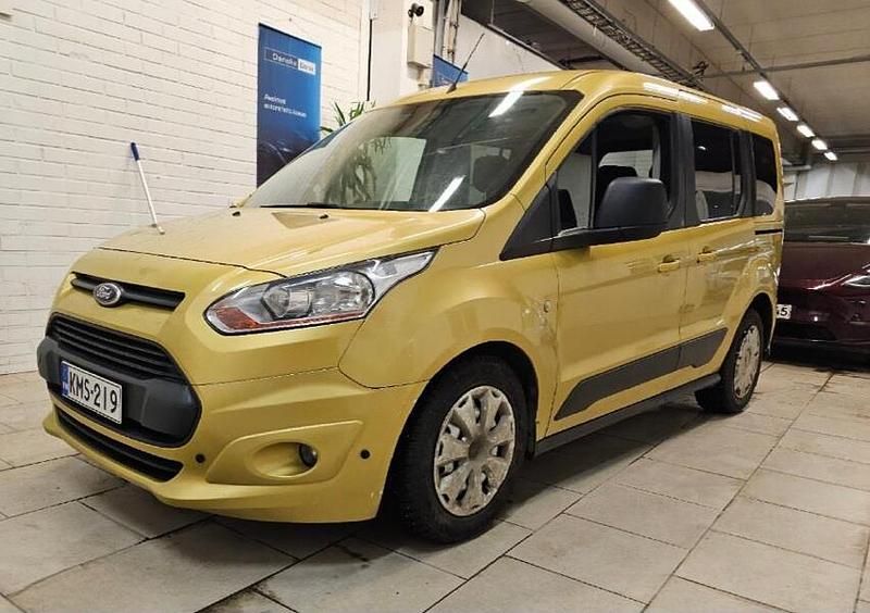Käytetty Ford Tourneo Connect Trend 101 HP (74 kW) 2014 Keltainen Tila-auto