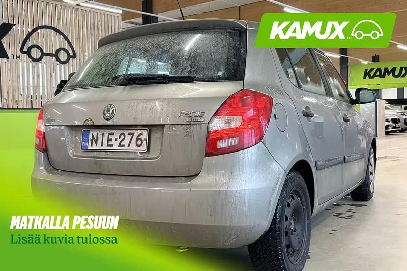 Käytetty Skoda Fabia Classic 60 HP (44 kW) 2011 Sedan