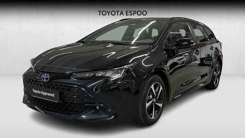 Sininen Käytetty 2024 Toyota Corolla Active Farmari | 28 490 € (Perustarjous) - Kuva 1/4