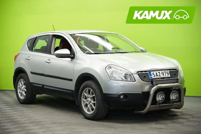 Hopea / harmaa Käytetty 2008 Nissan Qashqai Acenta Katumaasturi | 3 290 € (Hieman kallis) - Kuva 1/4