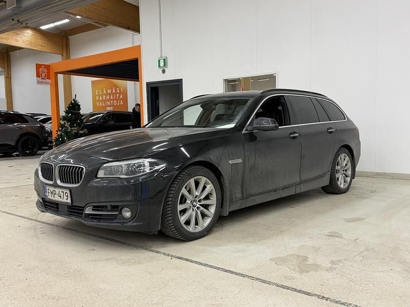 Käytetty 2014 BMW 530 Comfort Edition Farmari | 13 400 € (Hieman kallis) - Kuva 1/4