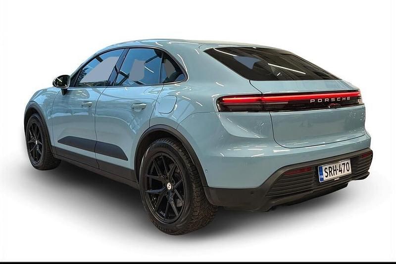 Käytetty Porsche Macan 300 kW (408 HP) 2024 Sininen Katumaasturi