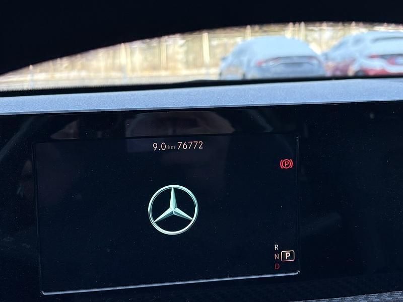 Käytetty Mercedes A180 Business 116 HP (85 kW) 2019 Valkoinen Viistoperä