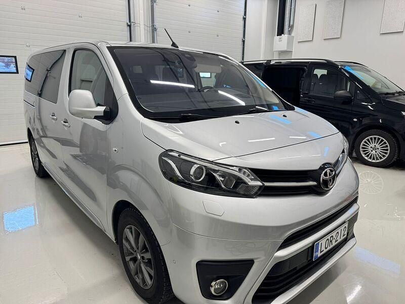 Käytetty Toyota Proace Verso 177 HP (130 kW) 2019 Farmari