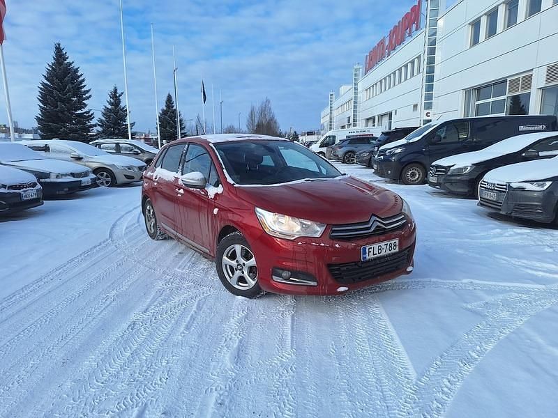 Käytetty Citroën C4 Comfort 120 HP (88 kW) 2013 Viistoperä