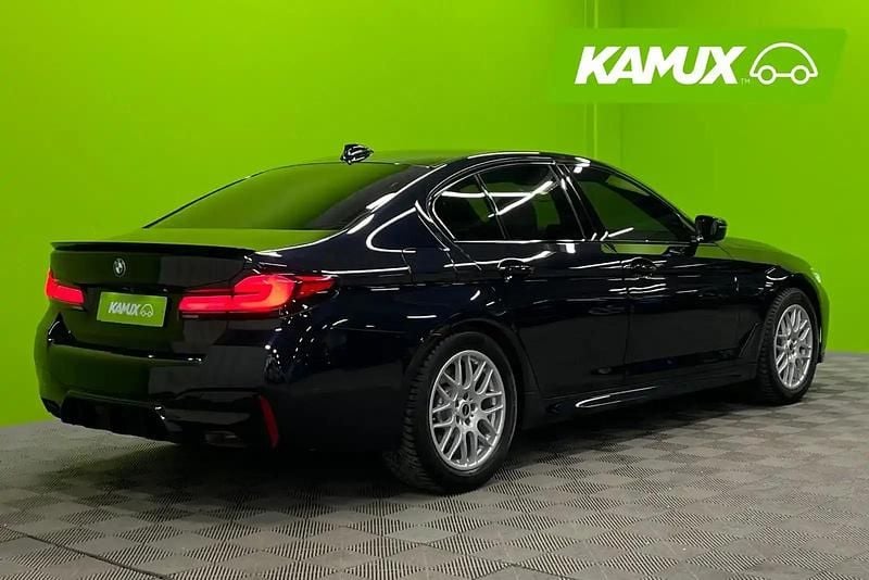 Käytetty BMW 530e M Sport 184 HP (135 kW) 2021 Sininen Sedan