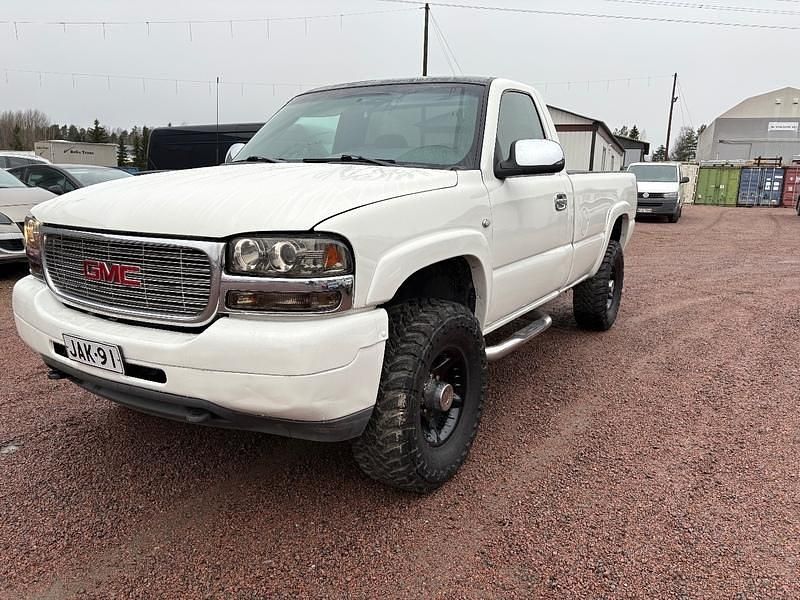 Käytetty 2001 GMC Sierra Nouto | 12 900 € - Kuva 1/4