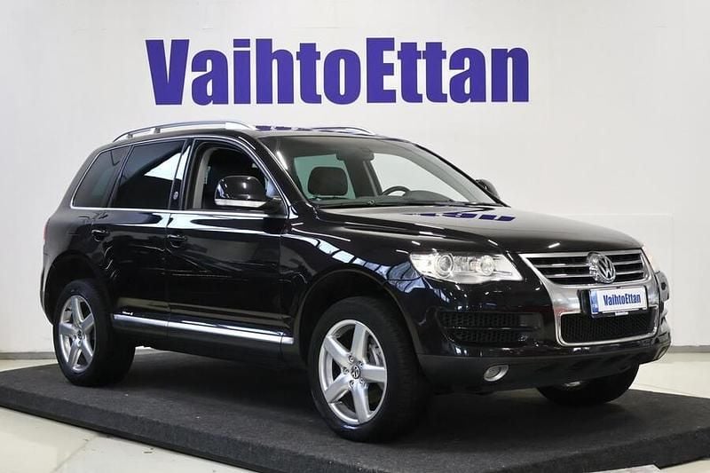Käytetty VW Touareg Exclusive 340 HP (250 kW) 2010 Musta Katumaasturi