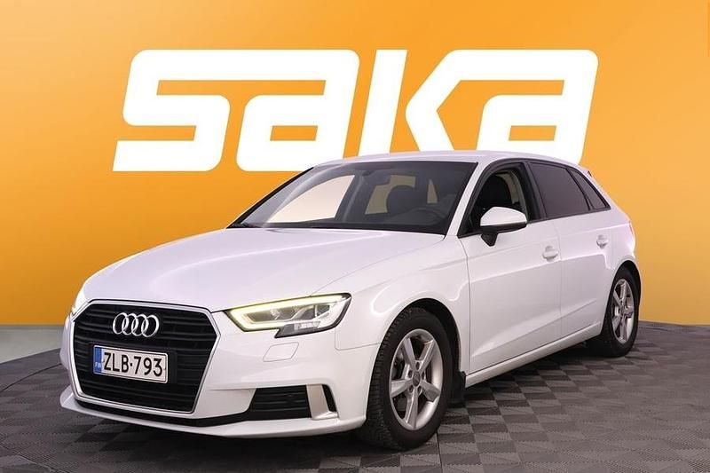 Käytetty Audi A3 Sportback Business 150 HP (110 kW) 2017 Viistoperä
