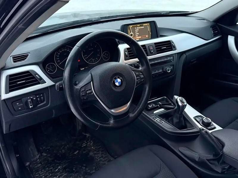 Käytetty BMW 316 116 HP (85 kW) 2013 Musta Sedan
