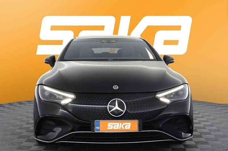 Käytetty Mercedes EQE300 AMG 180 kW (245 HP) 2023 Sedan