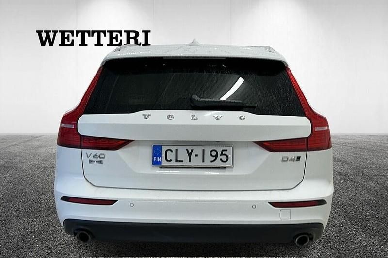Käytetty Volvo V60 Business Edition 190 HP (139 kW) 2019 Valkoinen Farmari
