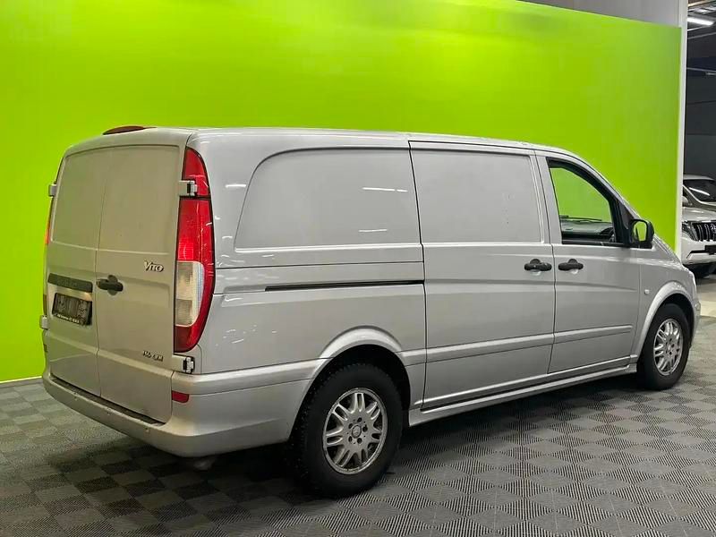 Käytetty Mercedes Vito 163 HP (119 kW) 2014 Hopea / harmaa Van